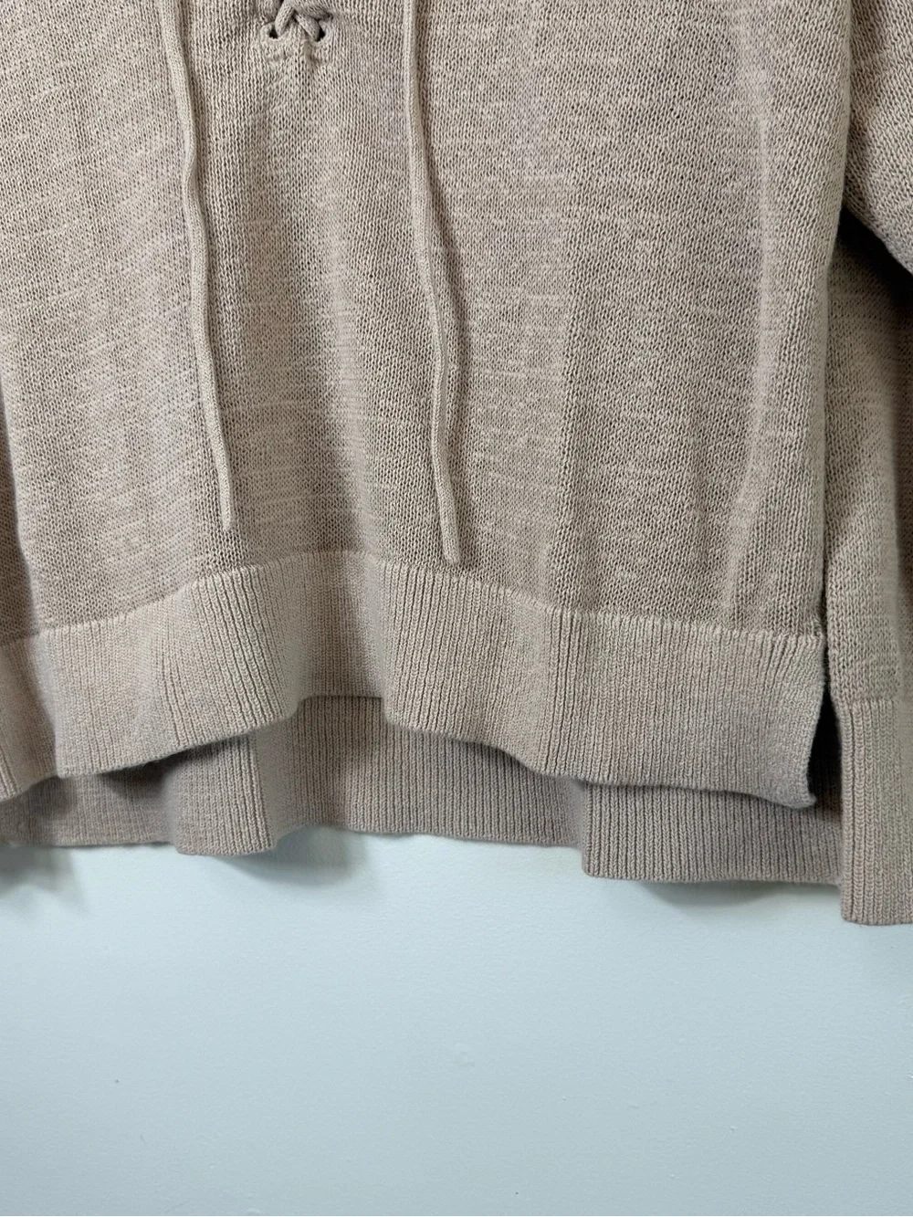 LOFT Tan Neutral Lace Up V-Neck Knit Sweater Large Ramie Cotton Blend Coastal